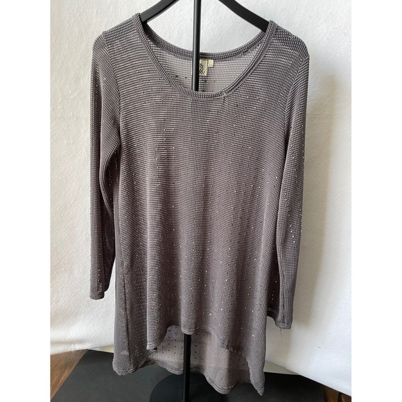 QR Fashion Apparel & Accessories Tops - QR Fashion Apparel Rhinestone Open Knit High Low Tunic Top Gray SM